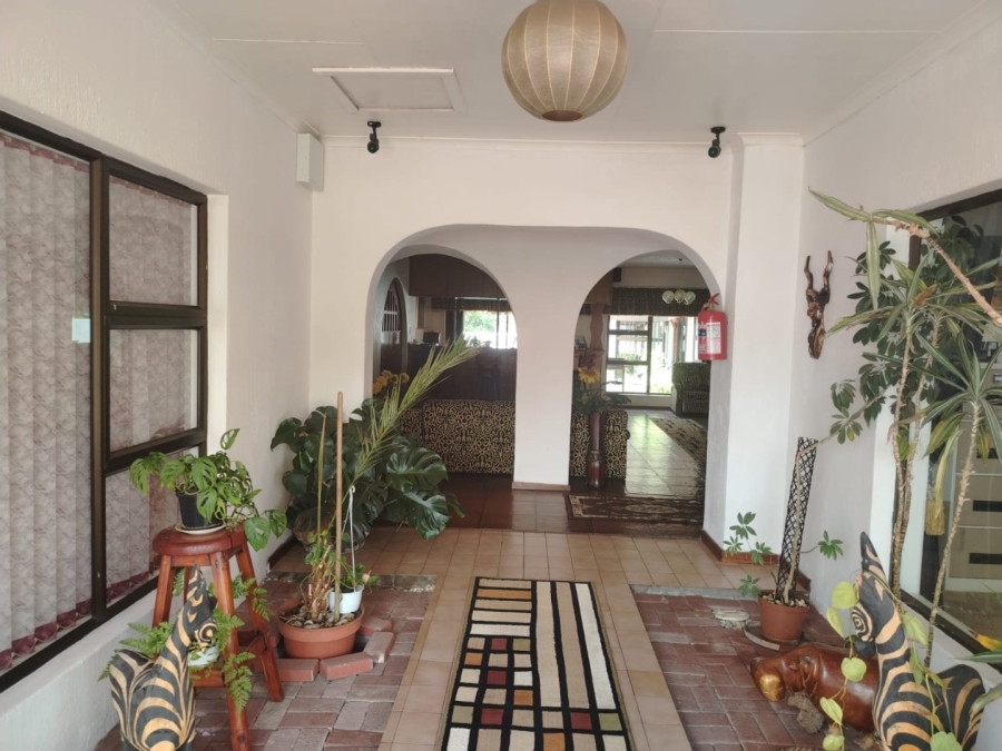 7 Bedroom Property for Sale in Reyno Ridge Mpumalanga