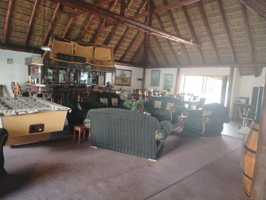 7 Bedroom Property for Sale in Reyno Ridge Mpumalanga