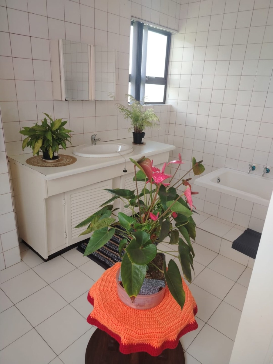 7 Bedroom Property for Sale in Reyno Ridge Mpumalanga