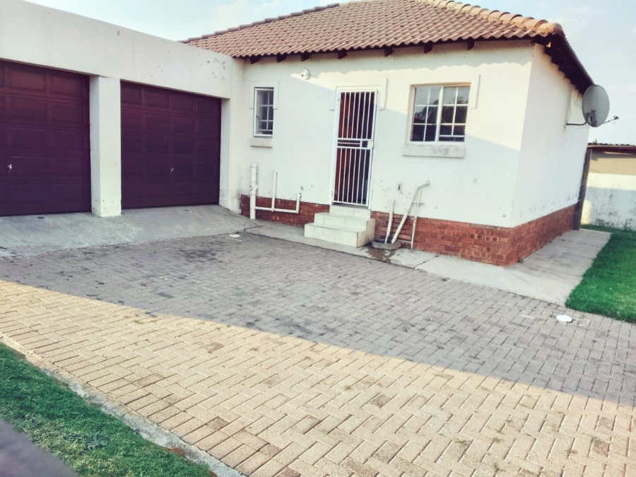 3 Bedroom Property for Sale in Ben Fleur Mpumalanga