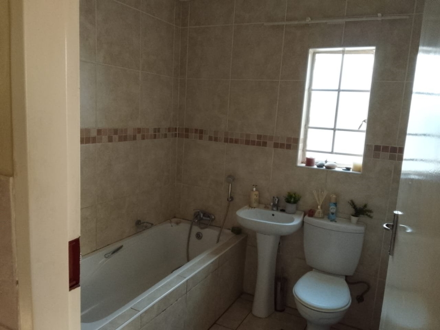 3 Bedroom Property for Sale in Ben Fleur Mpumalanga