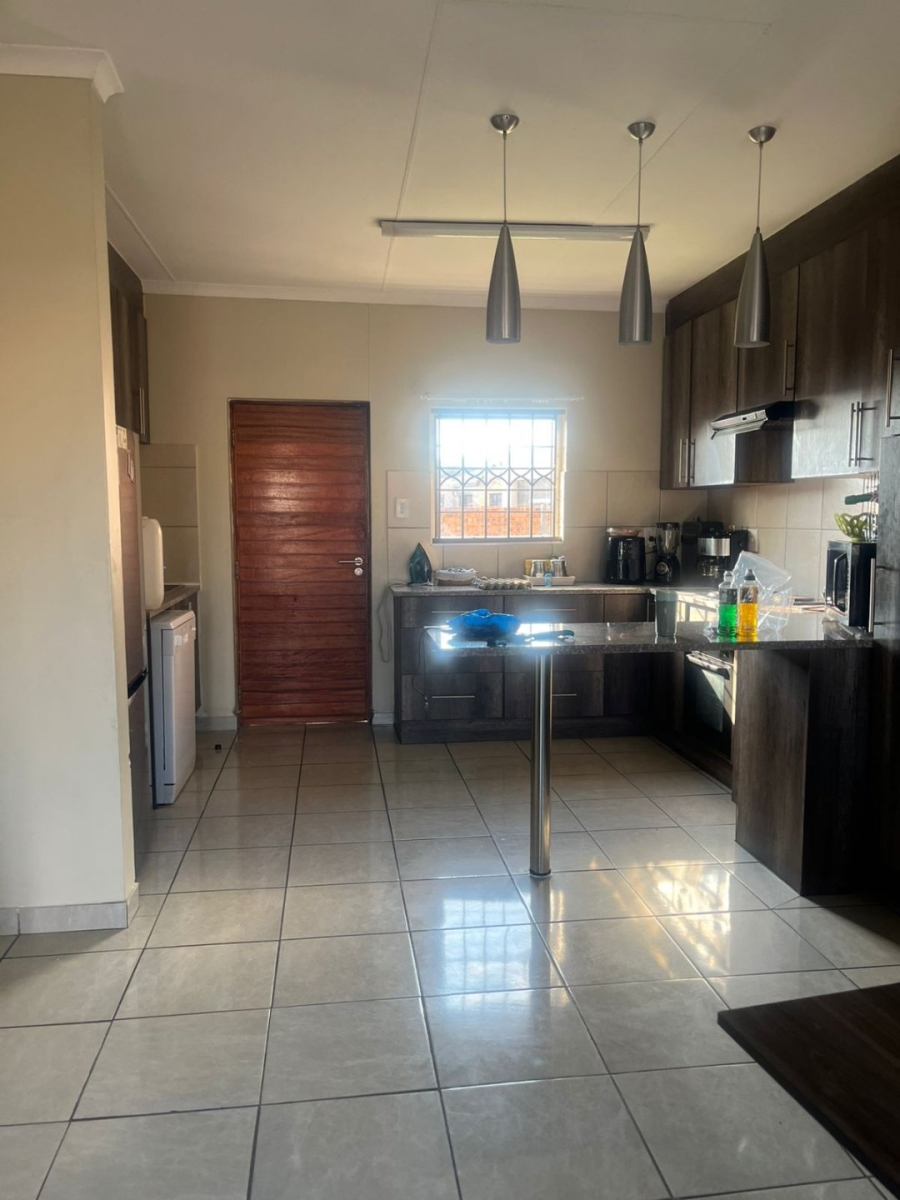 To Let 3 Bedroom Property for Rent in Witbank Ext 10 Mpumalanga