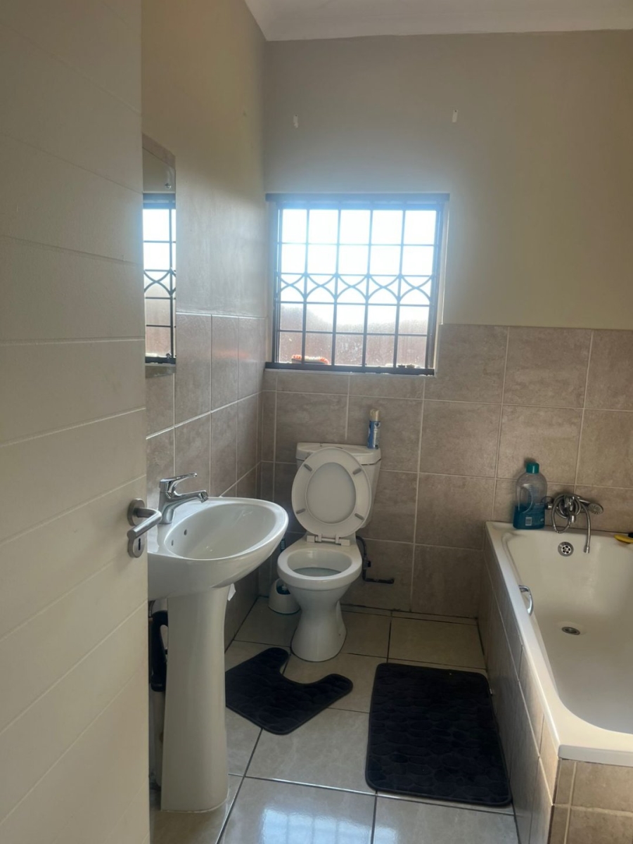 To Let 3 Bedroom Property for Rent in Witbank Ext 10 Mpumalanga