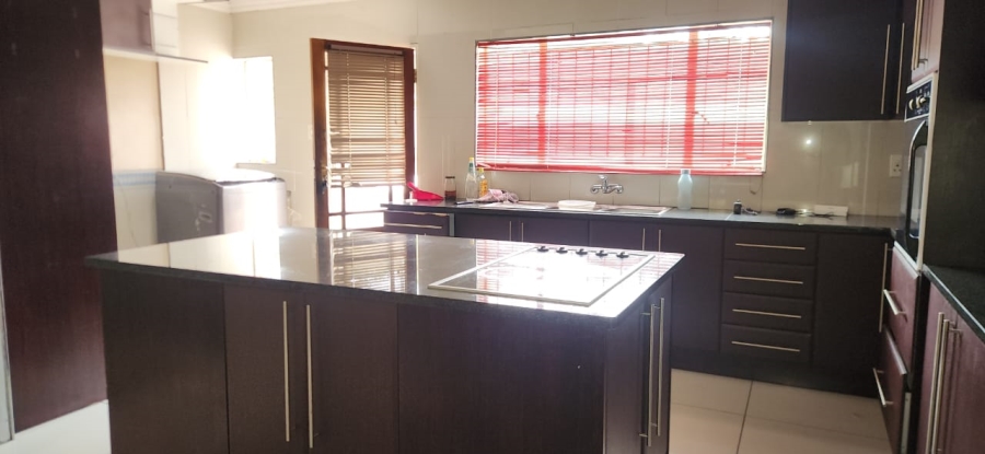 4 Bedroom Property for Sale in Sunset Park Mpumalanga