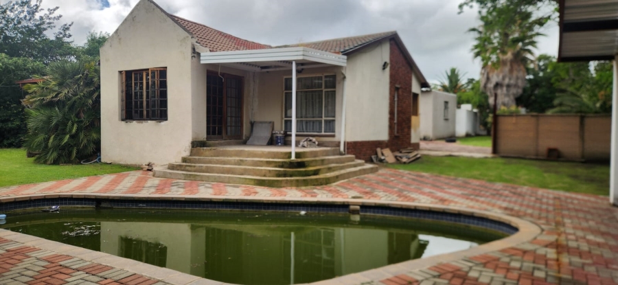 4 Bedroom Property for Sale in Sunset Park Mpumalanga