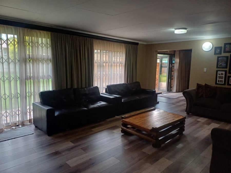 4 Bedroom Property for Sale in Secunda Mpumalanga