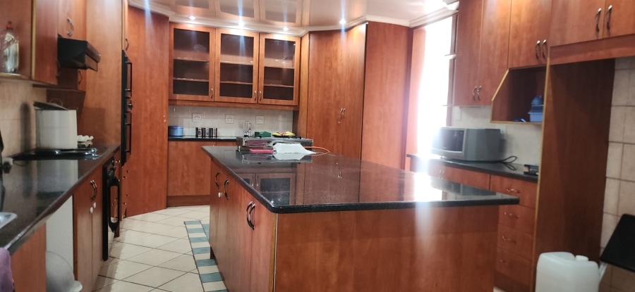 4 Bedroom Property for Sale in Cosmosrand Mpumalanga
