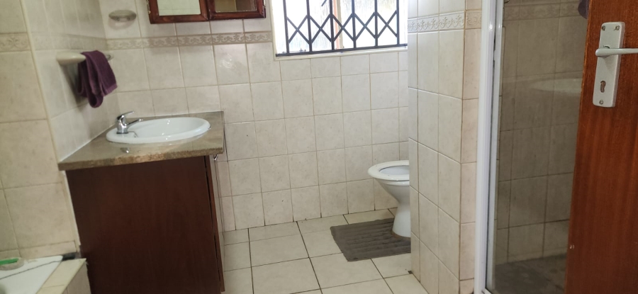 4 Bedroom Property for Sale in Cosmosrand Mpumalanga