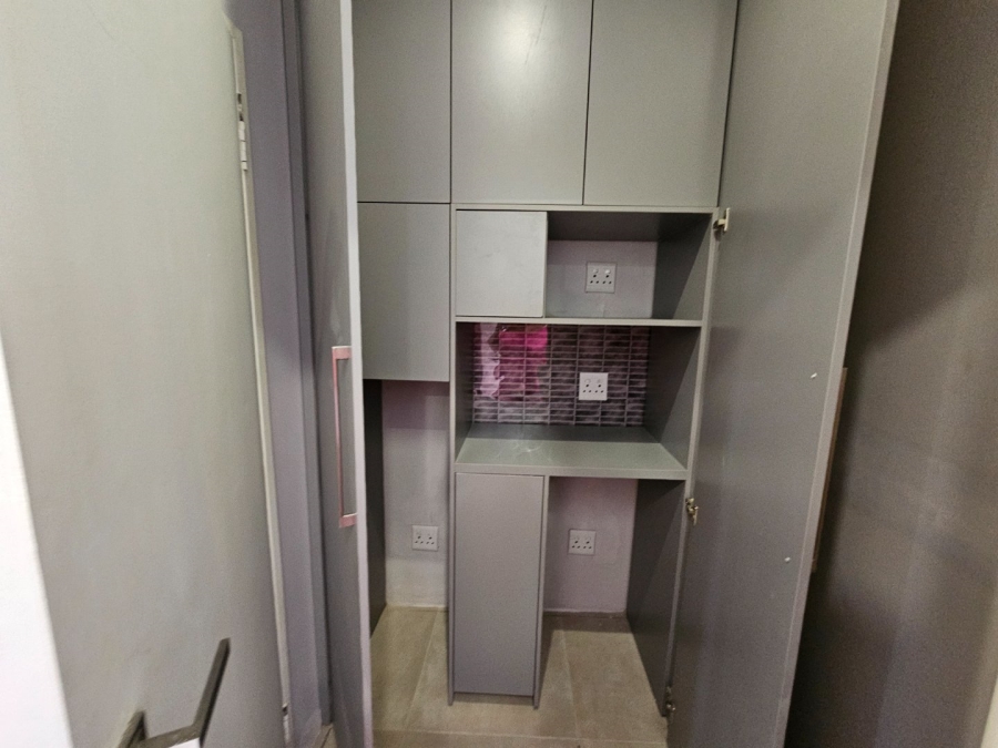 To Let commercial Property for Rent in White River Ext 1 Mpumalanga