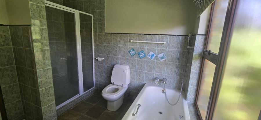 4 Bedroom Property for Sale in White River Country Estate Mpumalanga