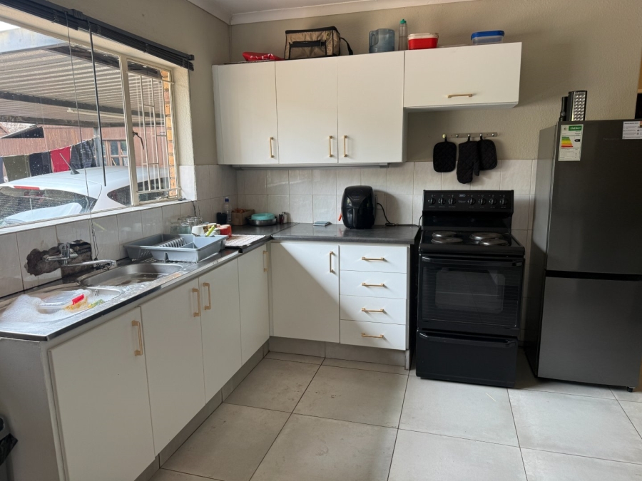 3 Bedroom Property for Sale in Aerorand Mpumalanga