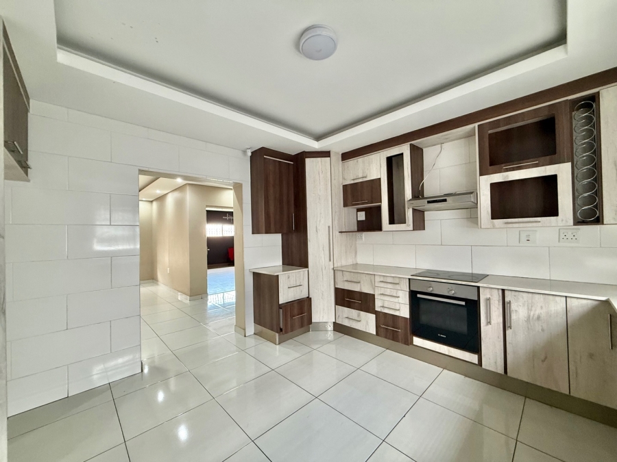 To Let 4 Bedroom Property for Rent in Aerorand Mpumalanga