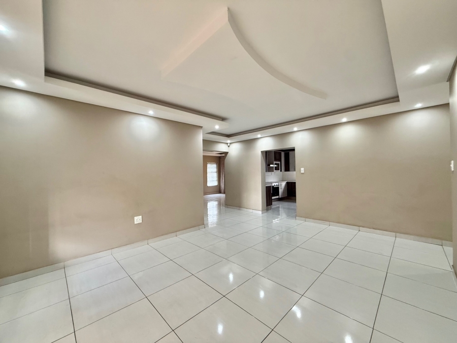 To Let 4 Bedroom Property for Rent in Aerorand Mpumalanga