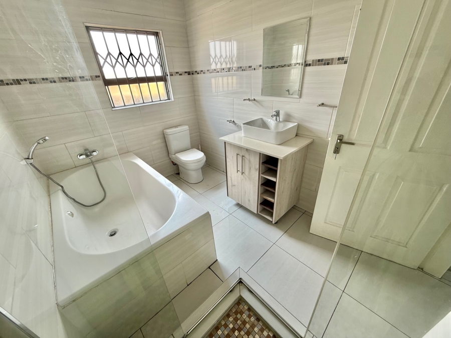 To Let 4 Bedroom Property for Rent in Aerorand Mpumalanga