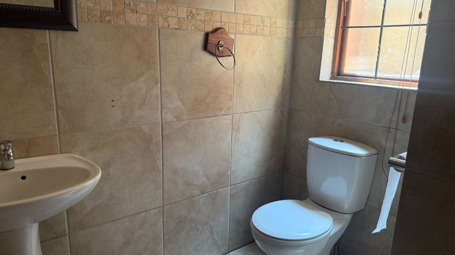 3 Bedroom Property for Sale in Gholfsig Mpumalanga
