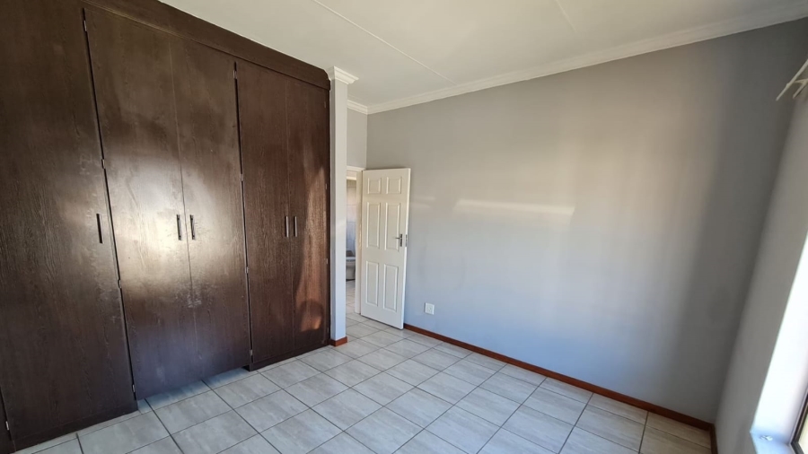 To Let 2 Bedroom Property for Rent in Terra Nova Mpumalanga