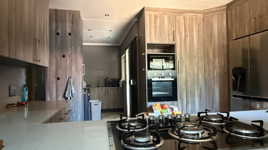 2 Bedroom Property for Sale in Aerorand Mpumalanga