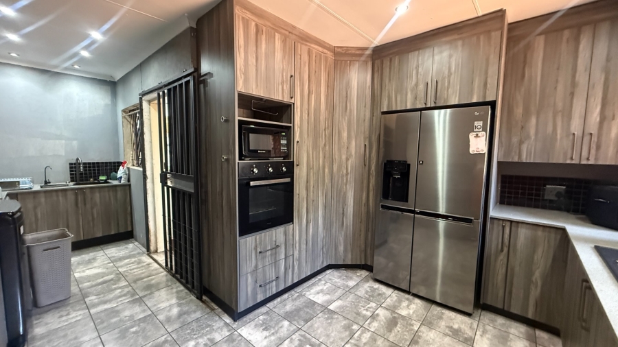 2 Bedroom Property for Sale in Aerorand Mpumalanga