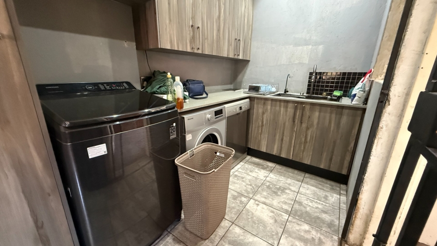 2 Bedroom Property for Sale in Aerorand Mpumalanga