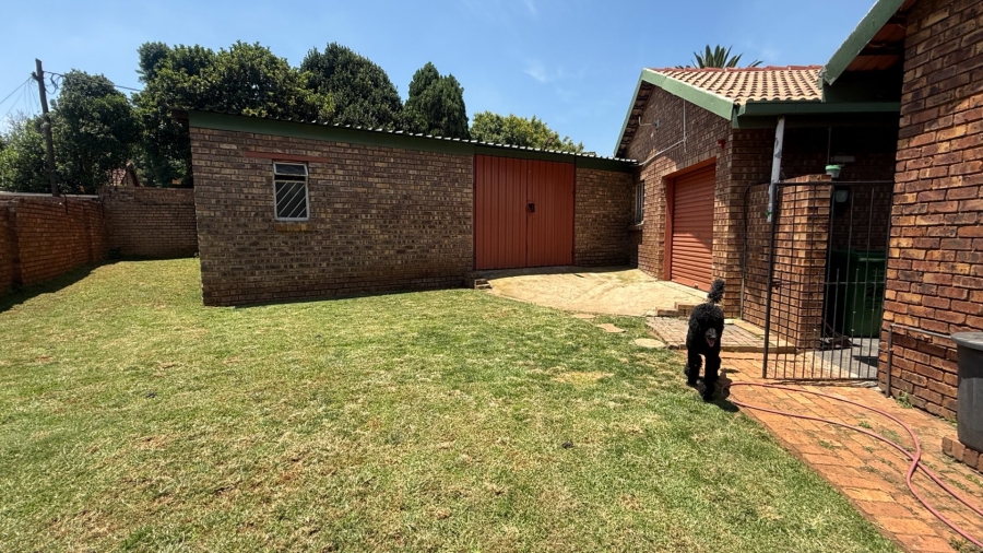2 Bedroom Property for Sale in Aerorand Mpumalanga