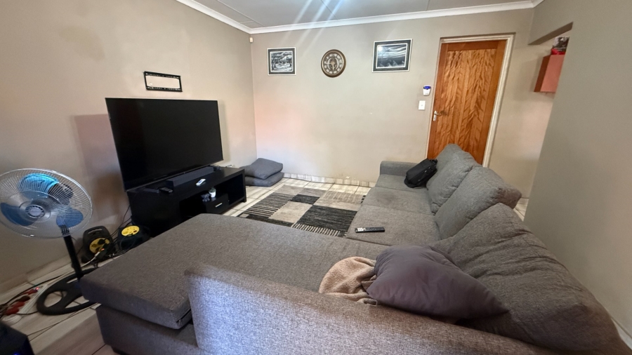 2 Bedroom Property for Sale in Aerorand Mpumalanga