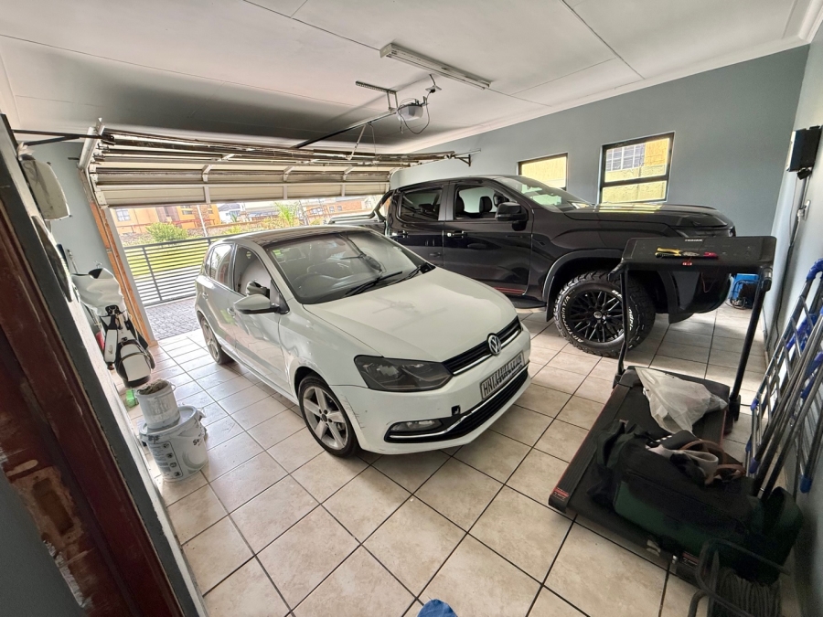 4 Bedroom Property for Sale in Aerorand Mpumalanga