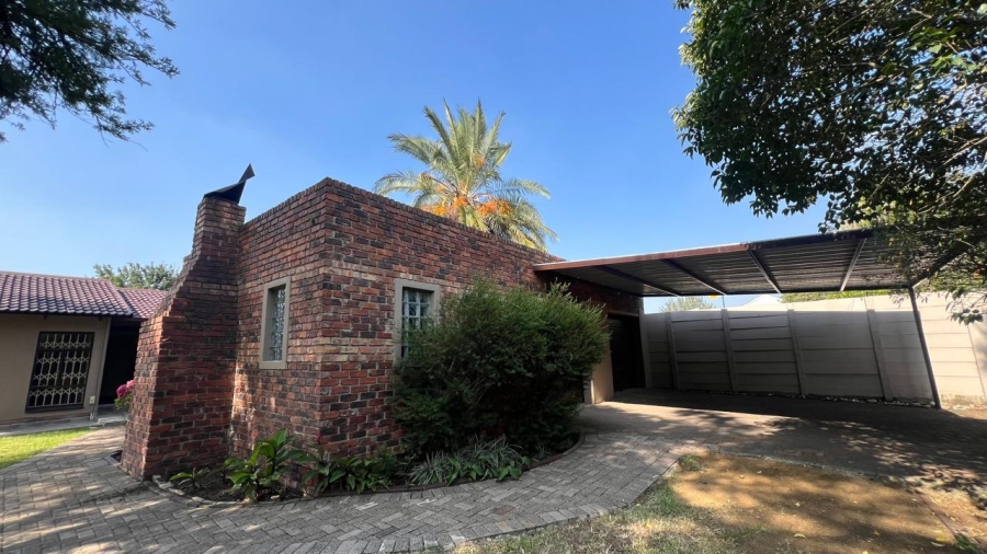 4 Bedroom Property for Sale in Kruinpark Mpumalanga