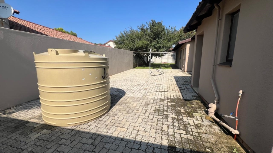 4 Bedroom Property for Sale in Kruinpark Mpumalanga