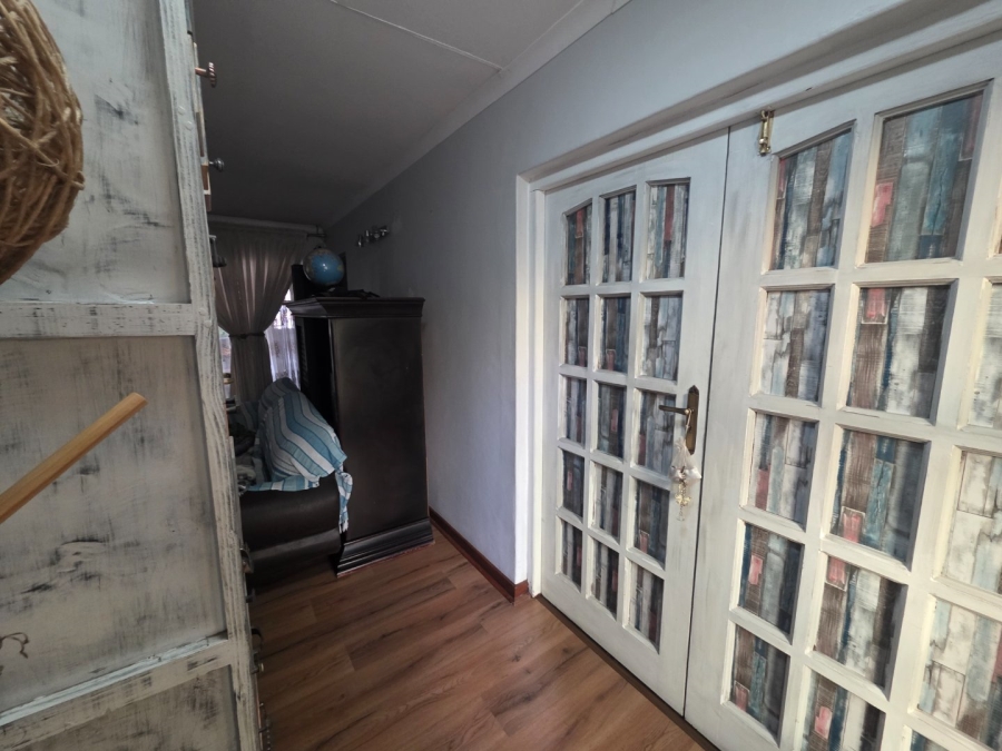 3 Bedroom Property for Sale in Cosmosrand Mpumalanga