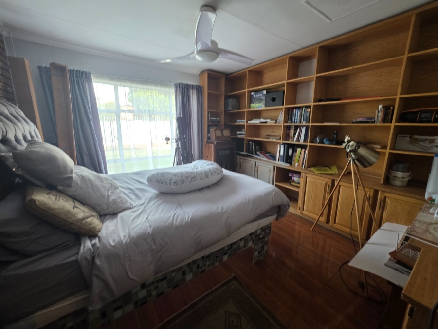 3 Bedroom Property for Sale in Cosmosrand Mpumalanga