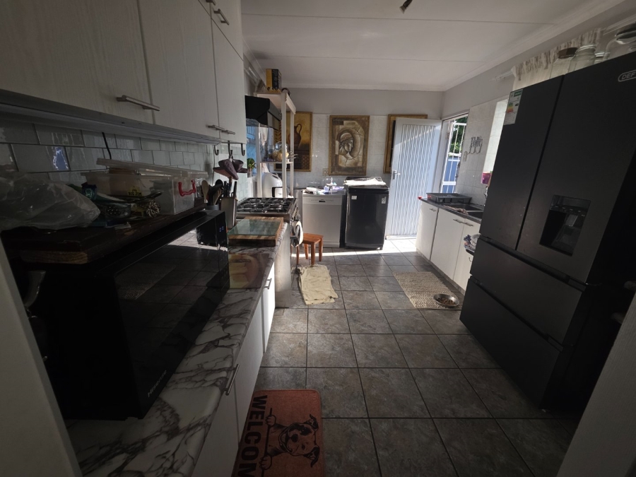 3 Bedroom Property for Sale in Cosmosrand Mpumalanga