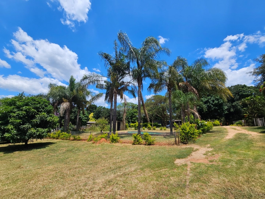 Commercial Property for Sale in White River Estates Mpumalanga