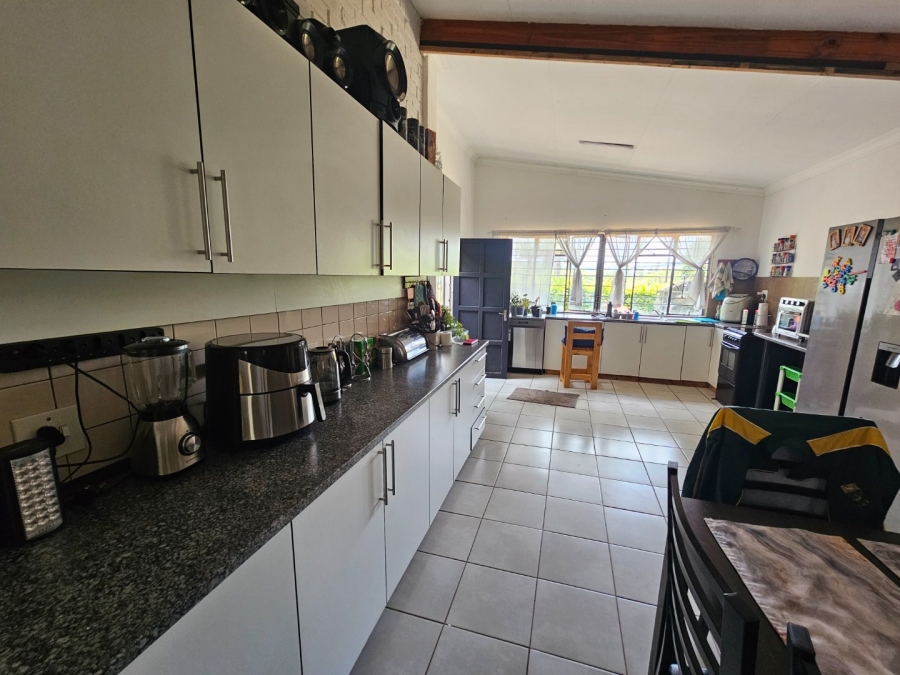 Commercial Property for Sale in White River Estates Mpumalanga