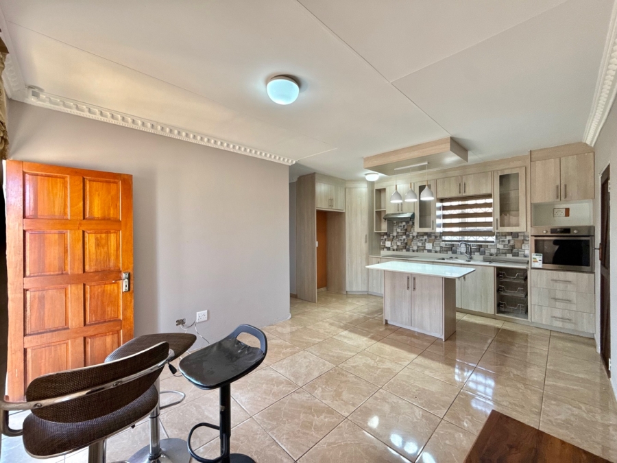 To Let 3 Bedroom Property for Rent in Hlalamandi Mpumalanga