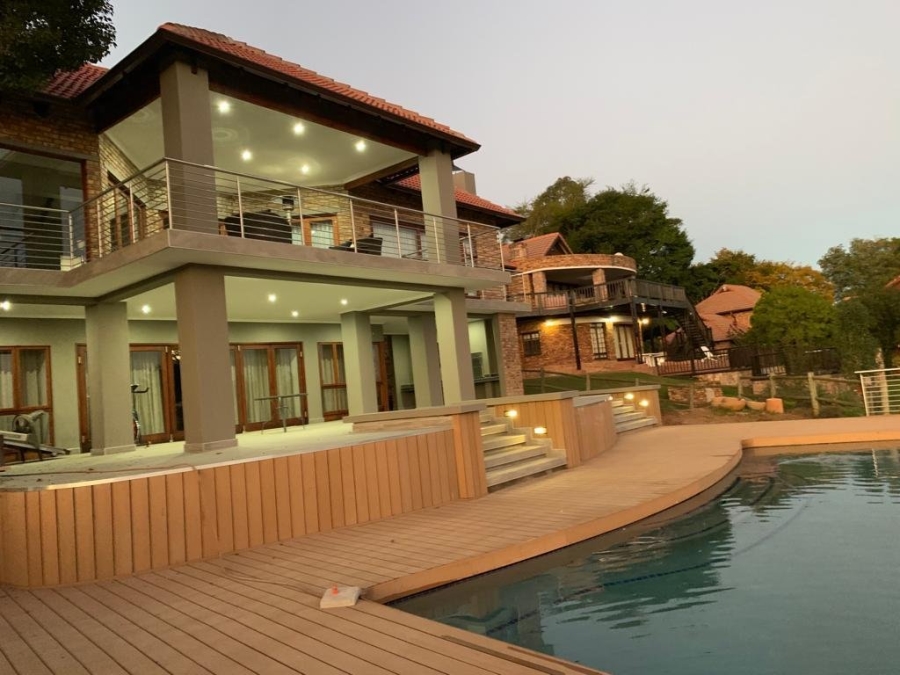 5 Bedroom Property for Sale in White River Country Estate Mpumalanga