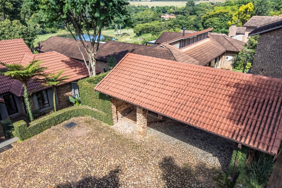 5 Bedroom Property for Sale in White River Country Estate Mpumalanga