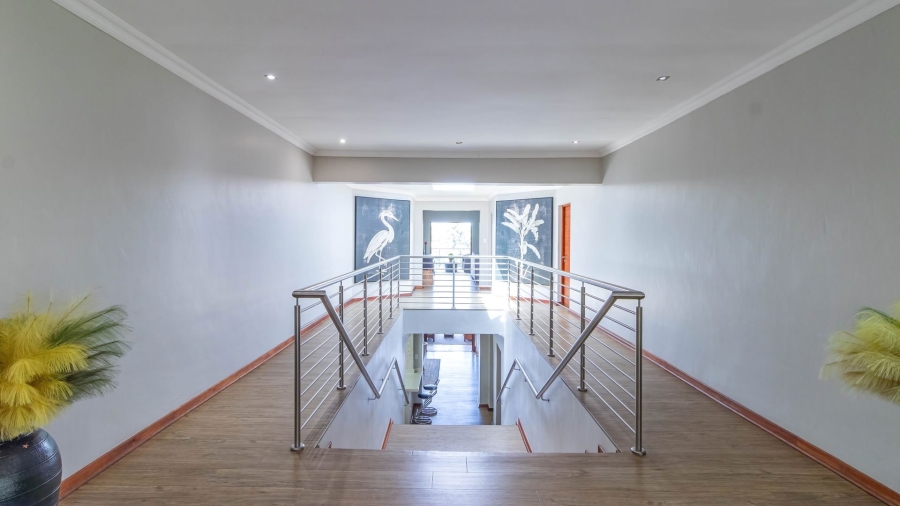 5 Bedroom Property for Sale in White River Country Estate Mpumalanga