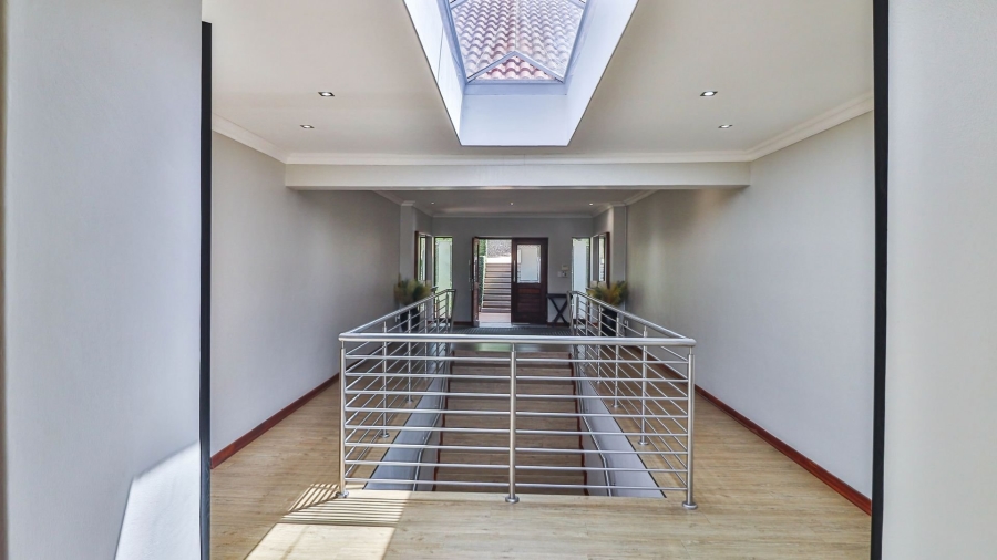 5 Bedroom Property for Sale in White River Country Estate Mpumalanga