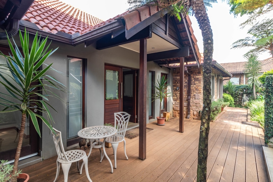 5 Bedroom Property for Sale in White River Country Estate Mpumalanga