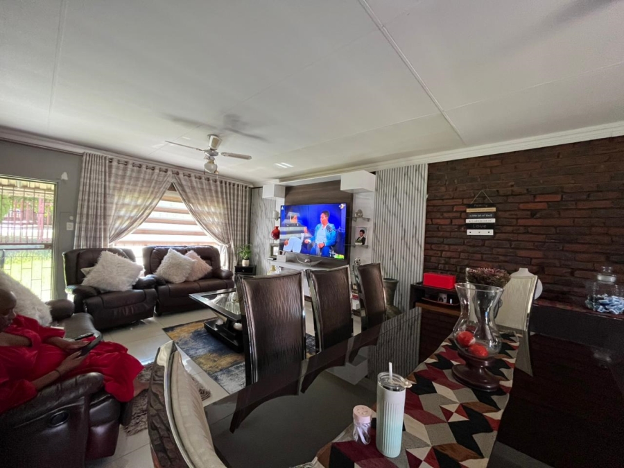 3 Bedroom Property for Sale in Meyerville Mpumalanga