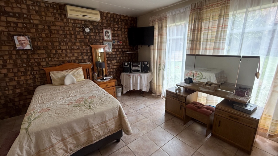 2 Bedroom Property for Sale in Aerorand Mpumalanga