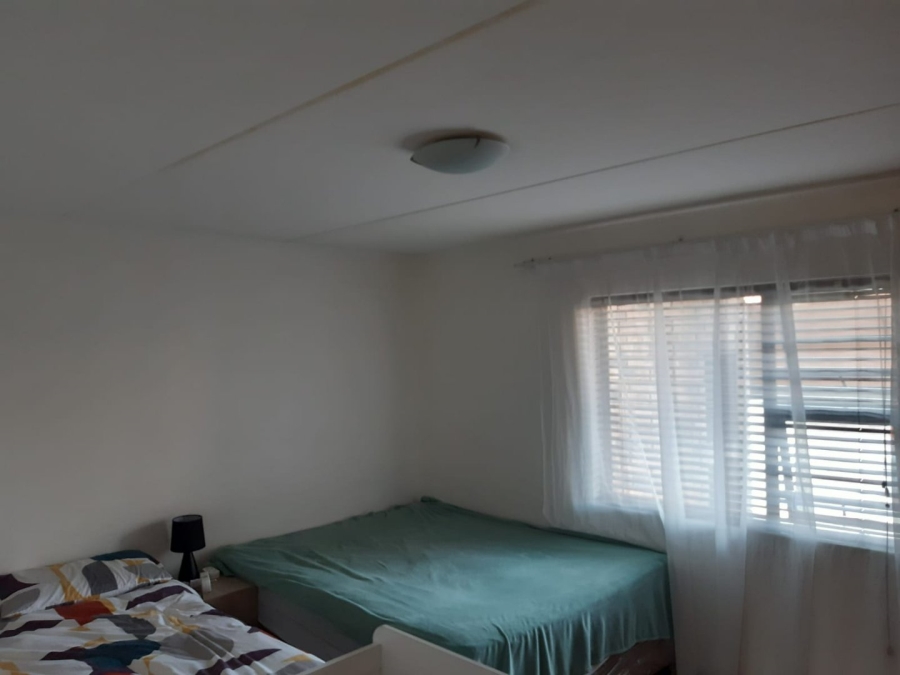 To Let 2 Bedroom Property for Rent in Noordrand Mpumalanga