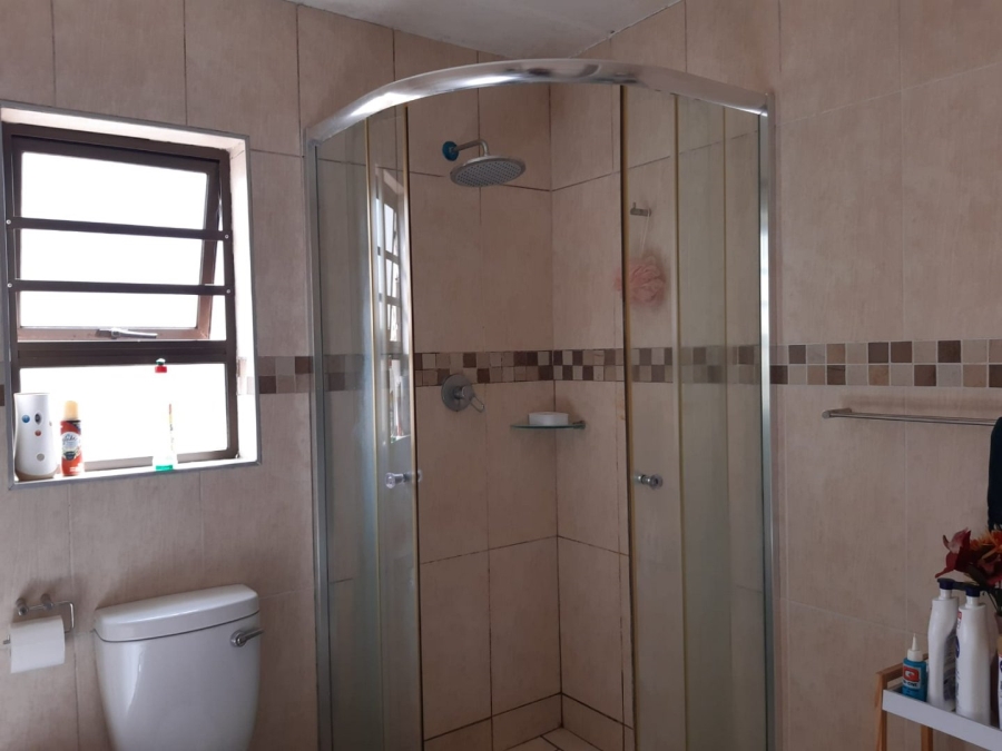 To Let 2 Bedroom Property for Rent in Noordrand Mpumalanga