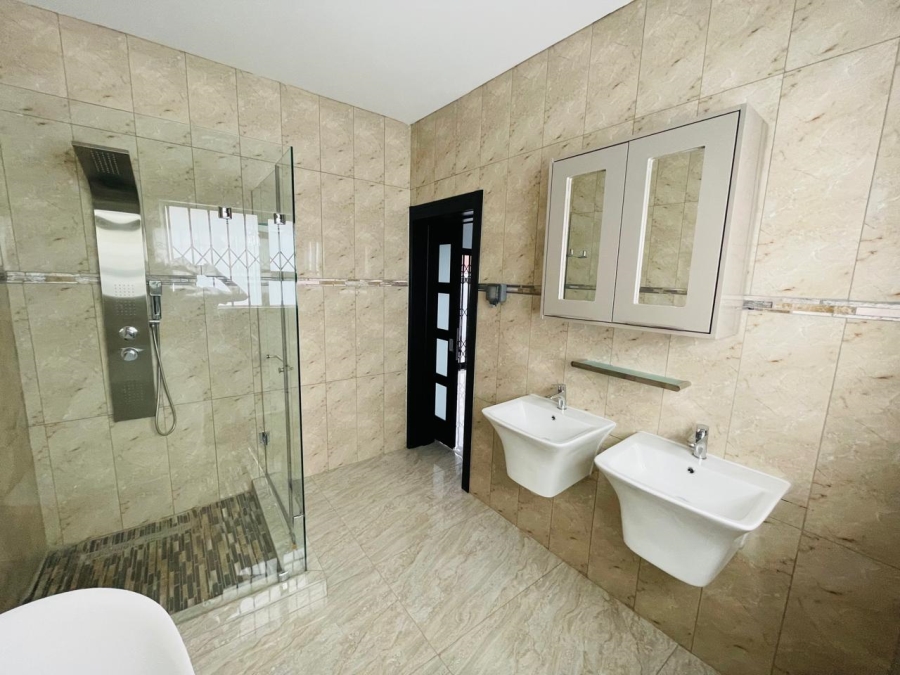 4 Bedroom Property for Sale in Aerorand Mpumalanga