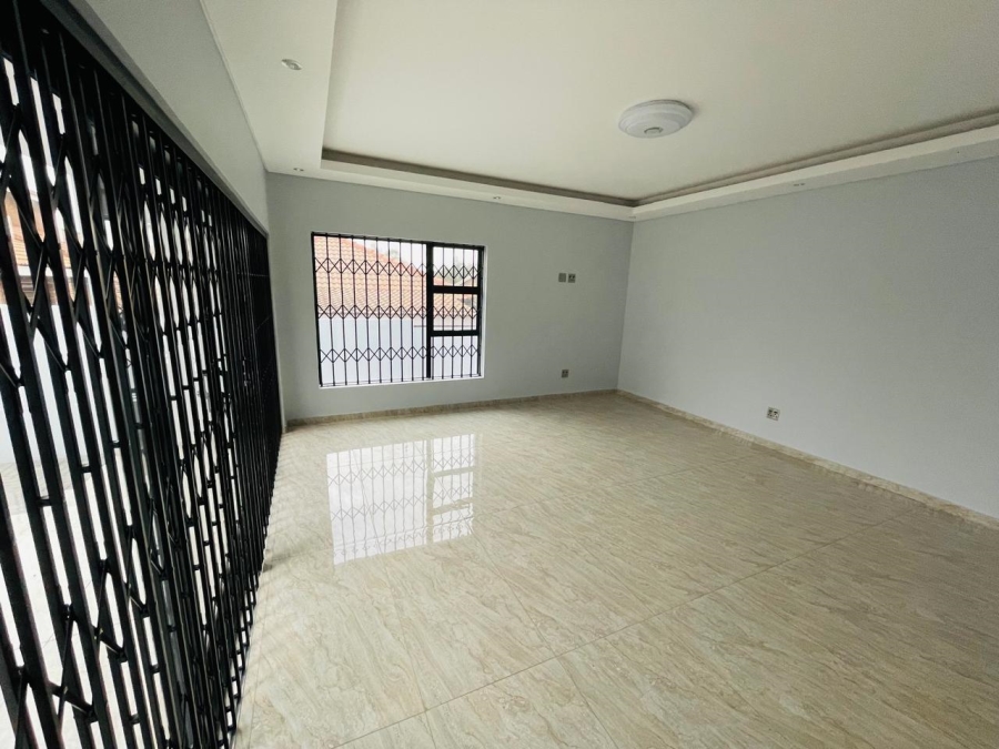 4 Bedroom Property for Sale in Aerorand Mpumalanga