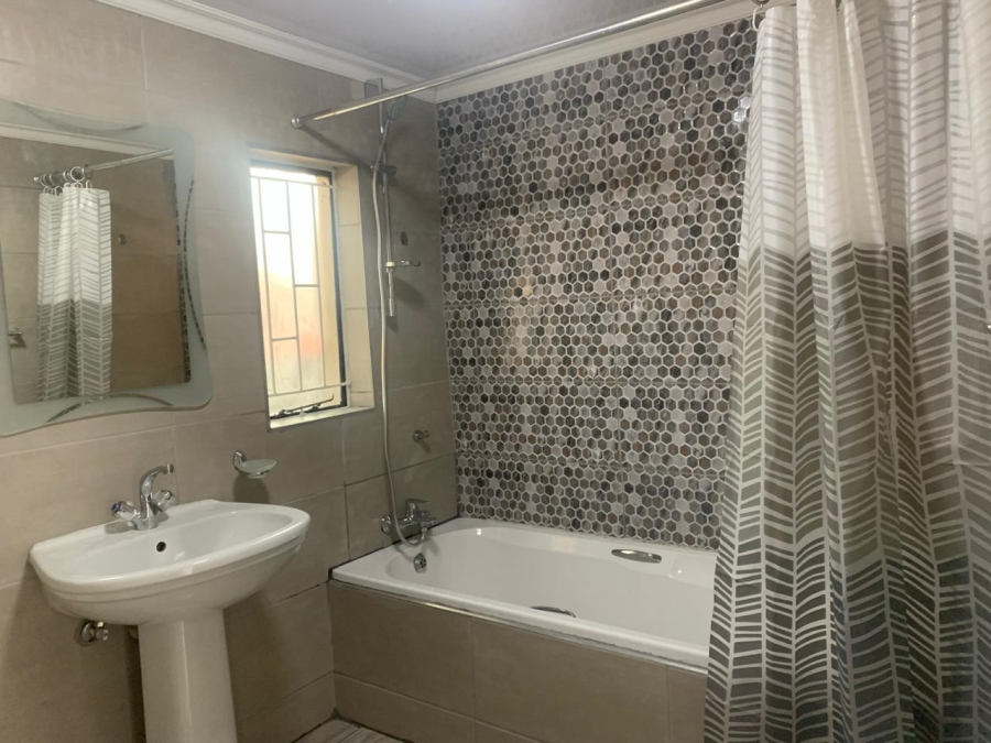 4 Bedroom Property for Sale in Suidheuwel Mpumalanga