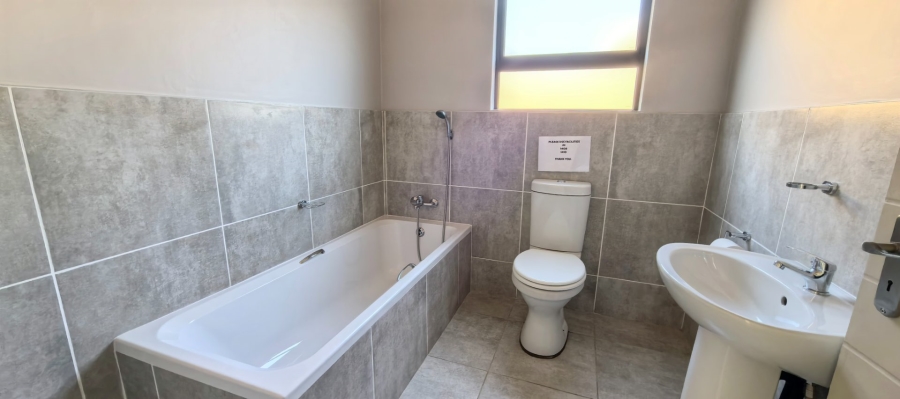 To Let 3 Bedroom Property for Rent in Die Heuwel Ext 4 Mpumalanga