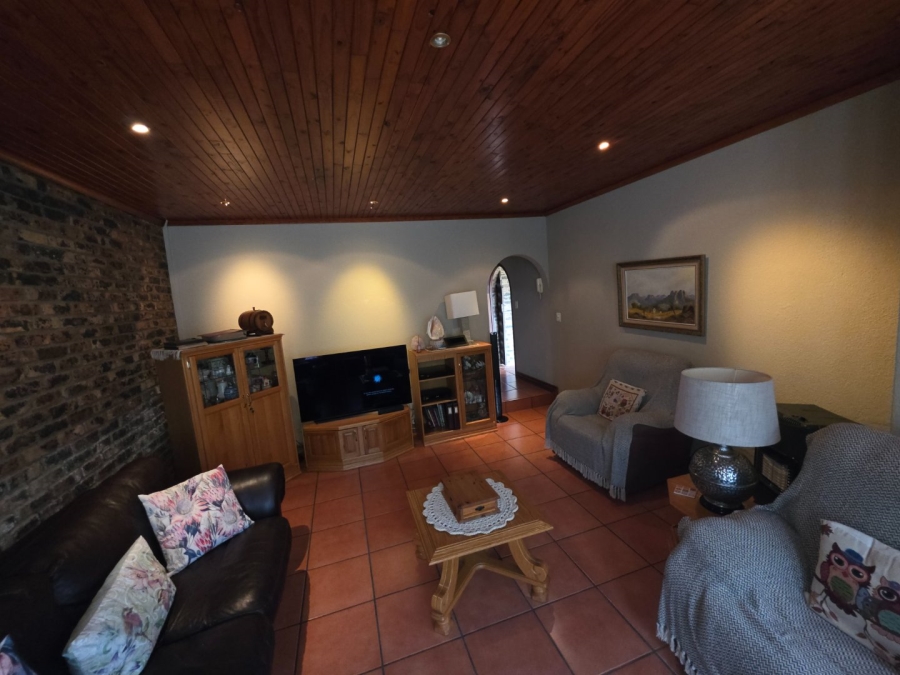 3 Bedroom Property for Sale in Suidheuwel Mpumalanga