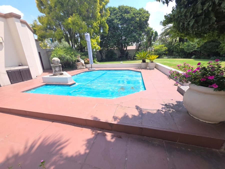 5 Bedroom Property for Sale in Secunda Mpumalanga