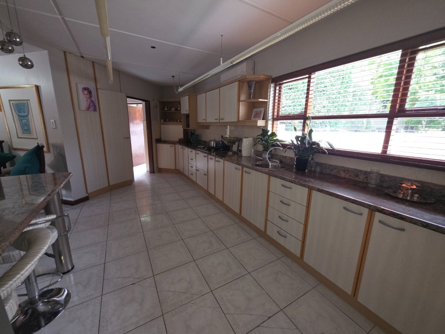 5 Bedroom Property for Sale in Secunda Mpumalanga